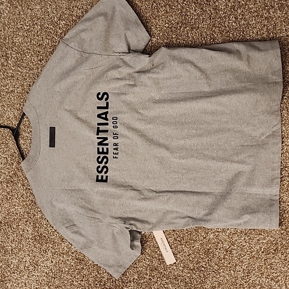 Essentials Fear Of God mens XL T-shirt- BNWT - Picture 5 of 7